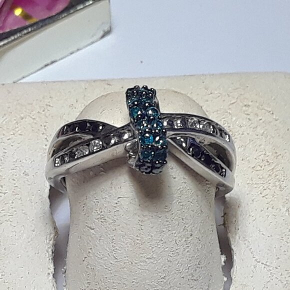 .27ctw Blue, Wht & Black Diamond Raised Bow cross over Sterling Silver Ring19952 - Picture 2 of 5